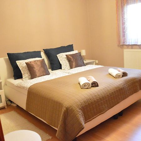 Villa Csilla Elegant House Эрд Экстерьер фото