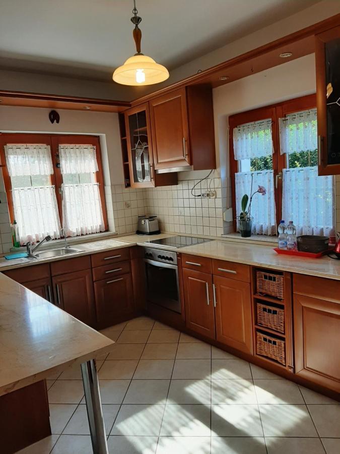 Villa Csilla Elegant House Эрд Экстерьер фото