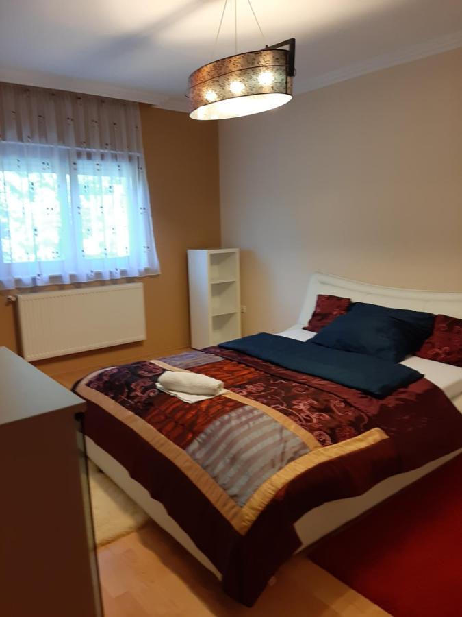 Villa Csilla Elegant House Эрд Экстерьер фото