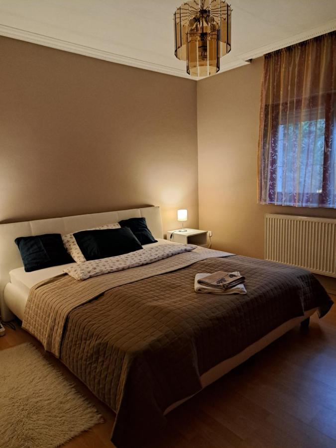 Villa Csilla Elegant House Эрд Экстерьер фото