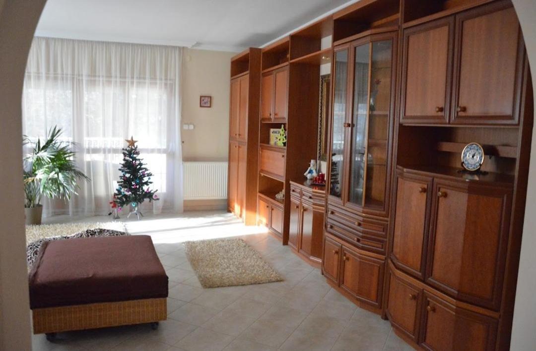 Villa Csilla Elegant House Эрд Экстерьер фото