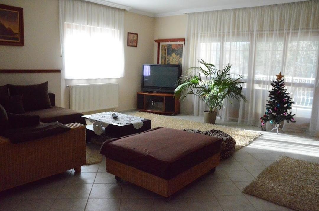 Villa Csilla Elegant House Эрд Экстерьер фото